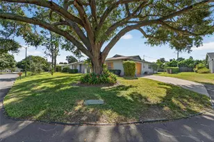 1909 Kimball Ct S, Lakeland, FL 33813 - Photo 4