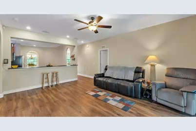 6473 Royal Preserve Drive, Lakeland, FL 33813 - Photo 10