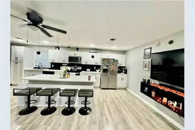 5832 Holmes Drive, Orlando, FL 32808 - Photo 4