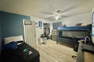 5832 Holmes Dr, Orlando, FL 32808 - Photo 10