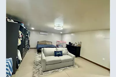 5832 Holmes Drive, Orlando, FL 32808 - Photo 12