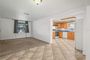 5042 Spirit Lake Rd, Winter Haven, FL 33880 - Photo 8