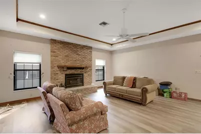 6602 Forestwood Drive W, Lakeland, FL 33811 - Photo 2