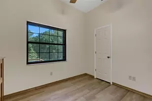 6602 Forestwood Dr W, Lakeland, FL 33811 - Photo 24