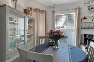 3003 Chasewood Dr, Lakeland, FL 33810 - Photo 6