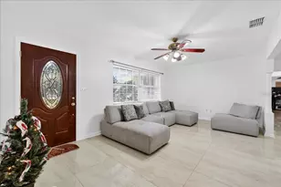 1501 N Combee Rd, Lakeland, FL 33801 - Photo 6