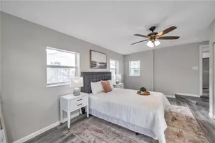8100 5th St N, Saint Petersburg, FL 33702 - Photo 28