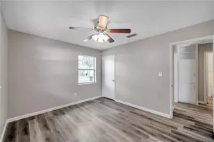 8100 5th St N, Saint Petersburg, FL 33702 - Photo 38