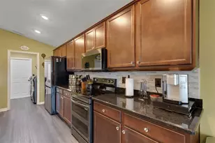 610 Vista View Ln, Lake Wales, FL 33853 - Photo 10