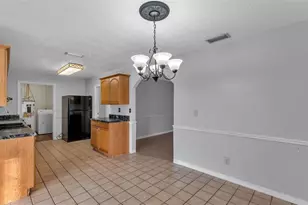 610 W Frederick Ave, Dundee, FL 33838 - Photo 16