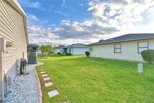 4823 Colonnades Cir W, Lakeland, FL 33811 - Photo 36