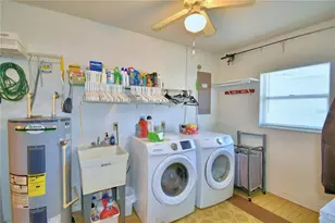 4823 Colonnades Cir W, Lakeland, FL 33811 - Photo 34