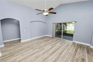 8336 Adele Rd, Lakeland, FL 33810 - Photo 14