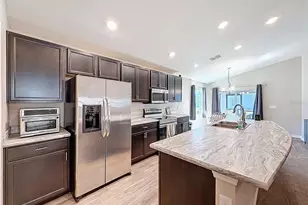 3855 Willow Ridge Dr, Lakeland, FL 33810 - Photo 10