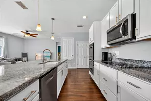 4368 Moon Shadow Loop, Mulberry, FL 33860 - Photo 8
