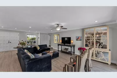 5238 Upland Place, Lakeland, FL 33813 - Photo 4