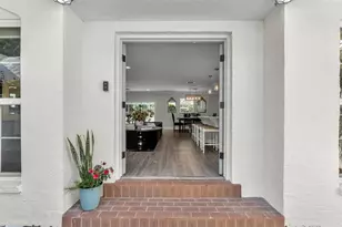 5238 Upland Pl, Lakeland, FL 33813 - Photo 2