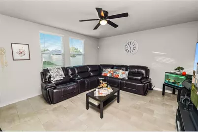 1199 Oak Valley Drive, Auburndale, FL 33823 - Photo 8