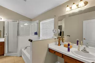 2729 Pankaw Ln, Valrico, FL 33596 - Photo 16