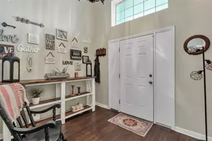 8468 Adele Rd, Lakeland, FL 33810 - Photo 6