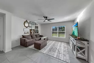 3281 Silver Date Dr, Wimauma, FL 33598 - Photo 8