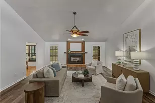 16404 Ashwood Dr, Tampa, FL 33624 - Photo 10