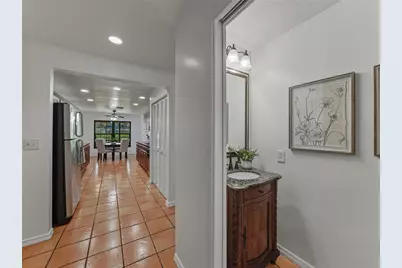 16404 Ashwood Drive, Tampa, FL 33624 - Photo 24