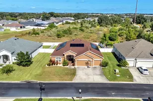 2574 Highlands Creek Way, Lakeland, FL 33813 - Photo 6