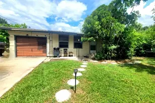 722 N Nashua Ave, Fort Meade, FL 33841 - Photo 1