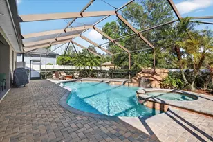 3928 Sunnywood Cir, Lakeland, FL 33812 - Photo 2