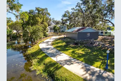 109 NE 4th Avenue, Mulberry, FL 33860 - Photo 4