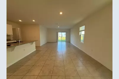 915 Waterfall Boulevard, Davenport, FL 33837 - Photo 6