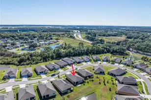 2667 Canyon Crest Dr, Lakeland, FL 33811 - Photo 6
