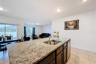 2043 Blue Highland Dr, Lakeland, FL 33811 - Photo 10