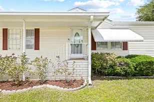 3915 Kiah Dr, Wesley Chapel, FL 33543 - Photo 4