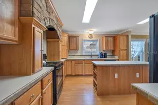 223 Martin Dr, Lakeland, FL 33809 - Photo 12