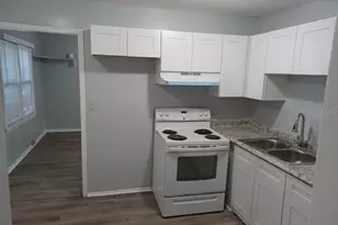 1125 W Olive St, Lakeland, FL 33815 - Photo 6