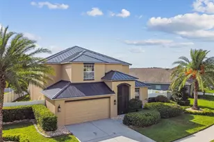 1314 Oak Pond St, Ruskin, FL 33570 - Photo 2