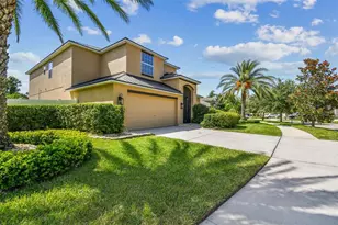 1314 Oak Pond St, Ruskin, FL 33570 - Photo 4