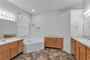 4268 Windchime Ln, Lakeland, FL 33811 - Photo 20