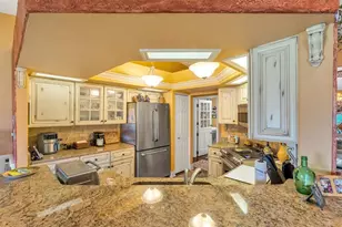 6189 Magpie Dr, Lakeland, FL 33809 - Photo 4