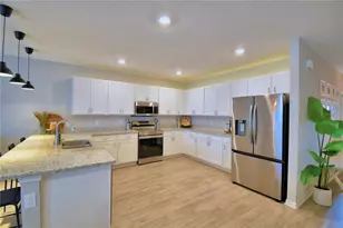 635 Vista View Ln, Lake Wales, FL 33853 - Photo 18