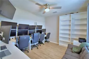 635 Vista View Ln, Lake Wales, FL 33853 - Photo 10