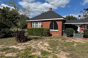 425 E Sessoms Ave, Lake Wales, FL 33853 - Photo 8