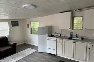 425 E Sessoms Ave, Lake Wales, FL 33853 - Photo 12