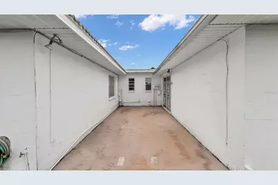 404 Cameo Drive, Lakeland, FL 33803 - Photo 30