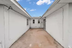 404 Cameo Dr, Lakeland, FL 33803 - Photo 30