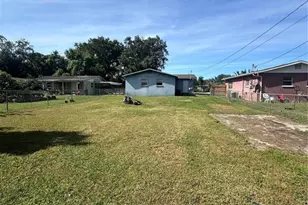 5939 Hilltop Ln E, Lakeland, FL 33809 - Photo 24