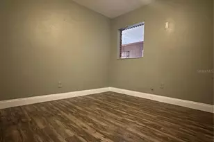 5939 Hilltop Ln E, Lakeland, FL 33809 - Photo 12