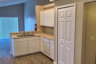 171 Pine Cone Dr, Davenport, FL 33897 - Photo 4